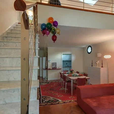 Jr Home