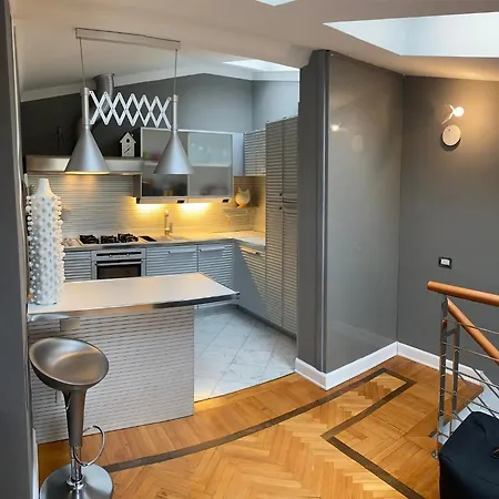 Jr Home